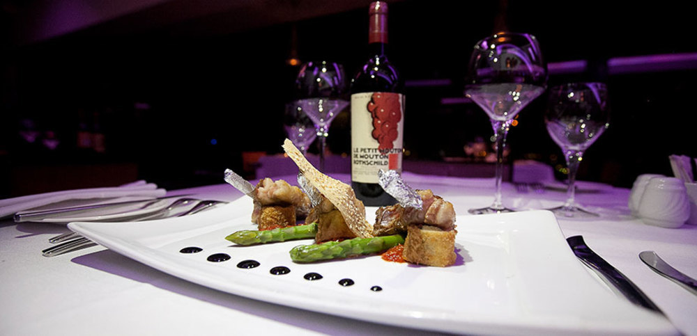 Sky Restaurant & Lounge - Eko Hotel And Suites, Victoria Island, Lagos -  Ofadaa